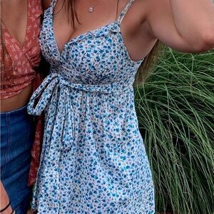 Twenty Blue and White Tie Front Sleeveless Tank Top